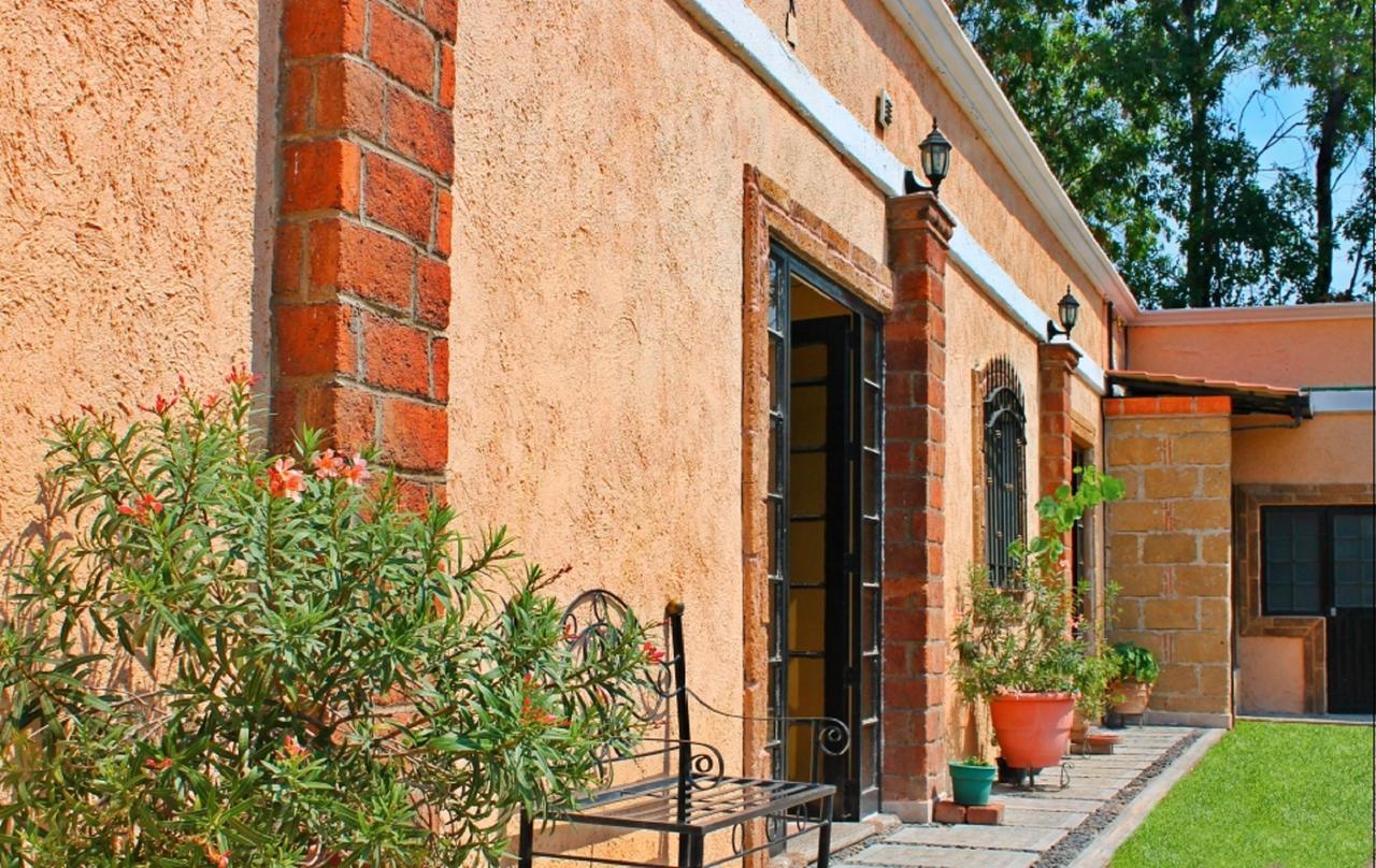 Aparthotel Quinta San Agustin à León de los Aldamas Extérieur photo