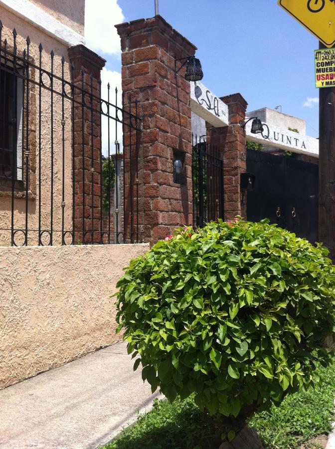 Aparthotel Quinta San Agustin à León de los Aldamas Extérieur photo
